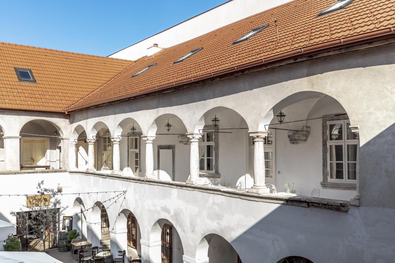 Apartments 1620Yr Трнава Экстерьер фото