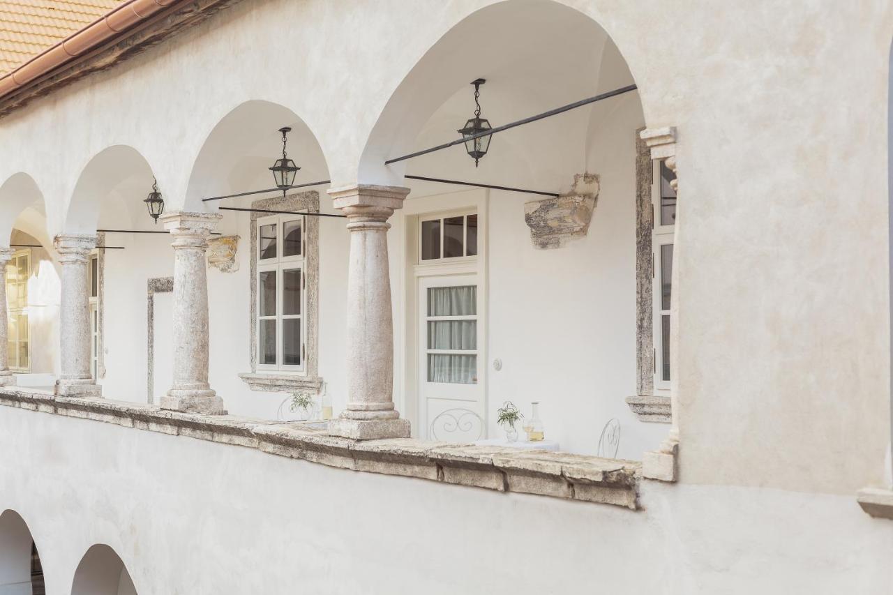 Apartments 1620Yr Трнава Экстерьер фото