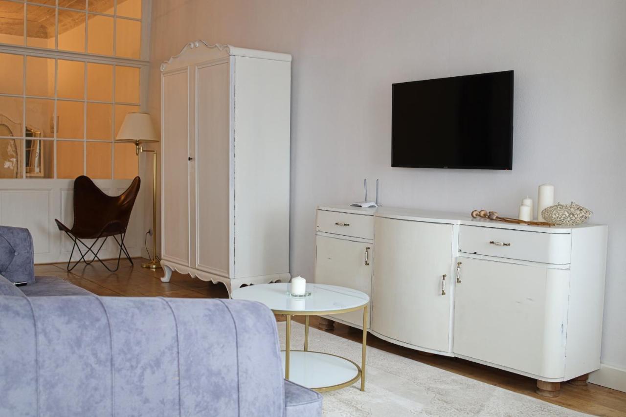 Apartments 1620Yr Трнава Экстерьер фото