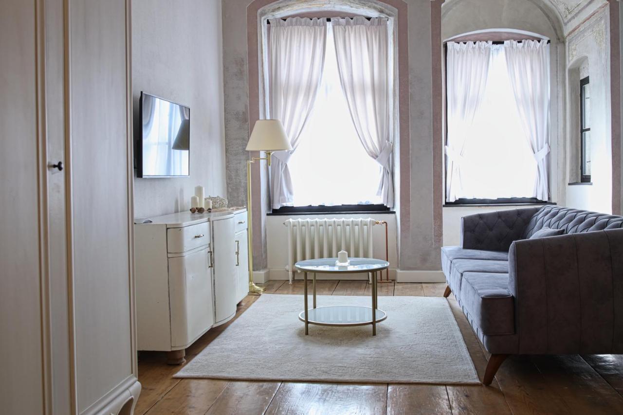 Apartments 1620Yr Трнава Экстерьер фото